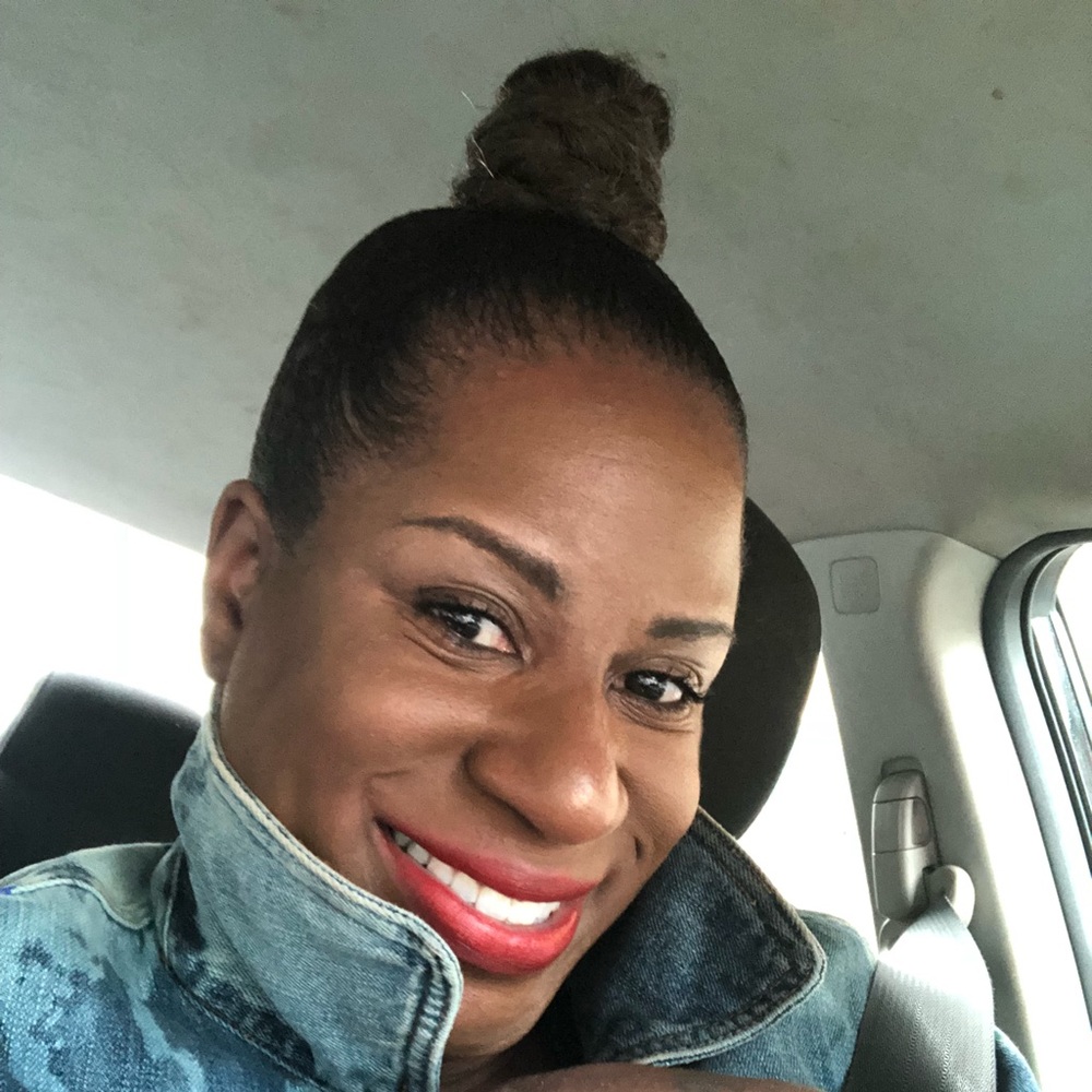 Meet your Posher, Lela